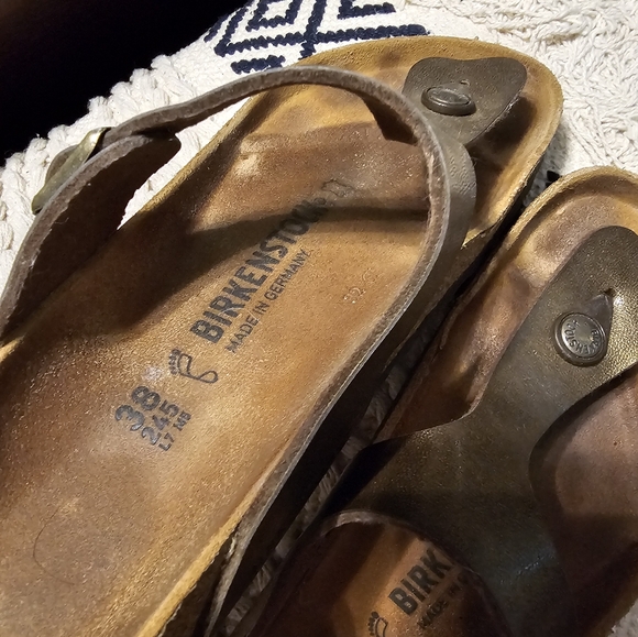 Birkenstock Gizeh Sandal EU 38 / US 7 to 7.5 Oiled Bronze Leather - Picture 12 of 15